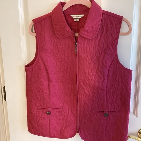 NWOT. Christopher & Banks Women’s Size Medium Puffer Vest in Rose Pink - Picture 1 of 9